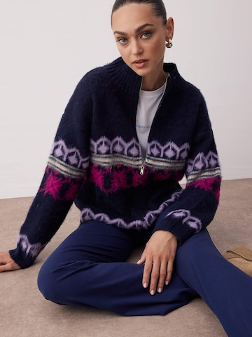 Trendyol Strickjacke in Blau: Vorderseite