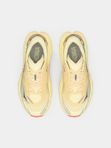 geltona HOKA Bėgimo batai 'SPEEDGOAT 7'
