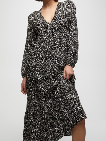 Robe Pull&Bear en noir