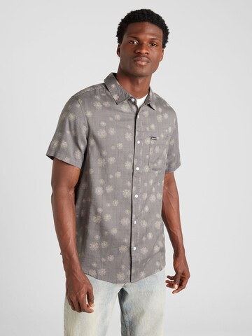 Coupe regular Chemise 'CHARTER' Brixton en gris : devant