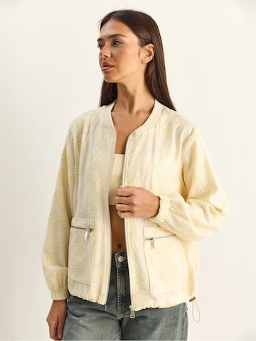 Giacca di mezza stagione di Bianco Lucci in beige
