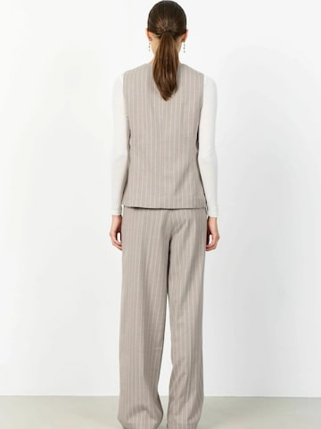 Levete Room Kamizelka ' LR ' w kolorze szary