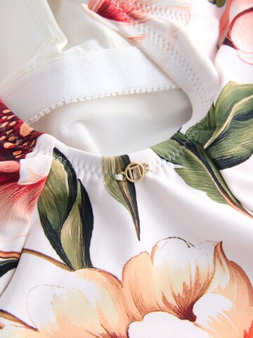 Next Bustier Shapingbadeanzug in Weiß