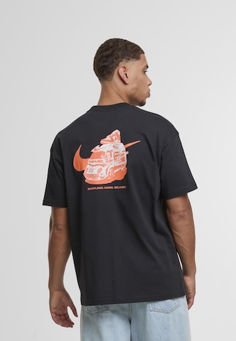 NIKE T-Shirt in Schwarz