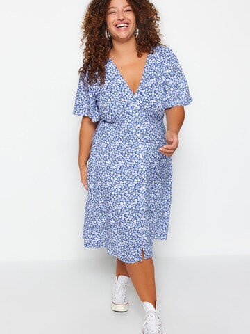 Trendyol Curve Nyári ruhák - kék