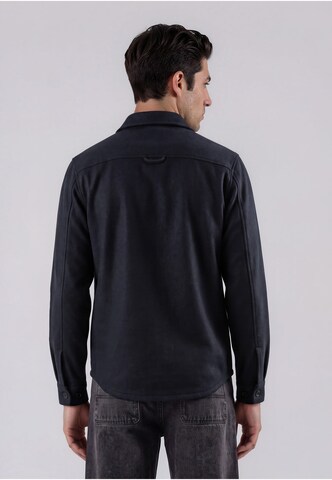 Coupe regular Chemise !Solid en bleu : derrière