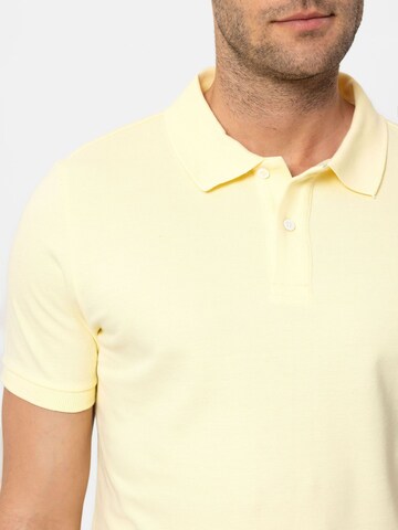 T-Shirt 'Pesaro' Williot en jaune