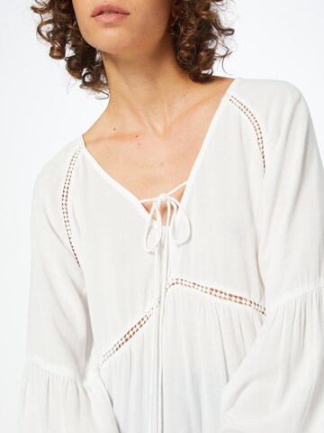 ABOUT YOU - Blusa 'Lexa' en blanco