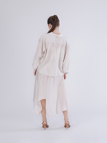 Camicia da donna di CAFè NOIR in grigio