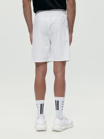 Born Regular Workout Pants 'Orinoco' in White