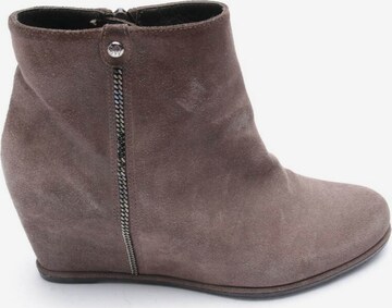 Stuart Weitzman Stiefeletten 37 in Braun: predná strana