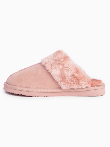 Minnetonka - Pantufa 'Chesney' em rosa