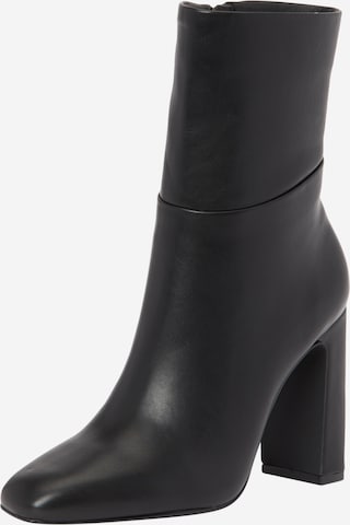 STEVE MADDEN - Botines 'AISHA' en negro: frente