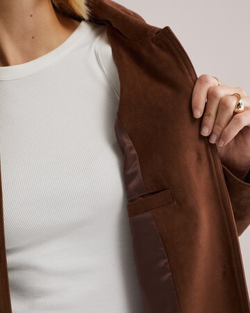 Cappotto di mezza stagione di WE Fashion in marrone