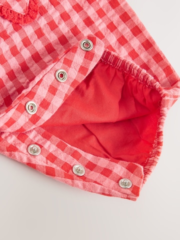 Next Set in Red