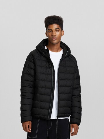 Bershka Jacke in Schwarz: Vorderseite