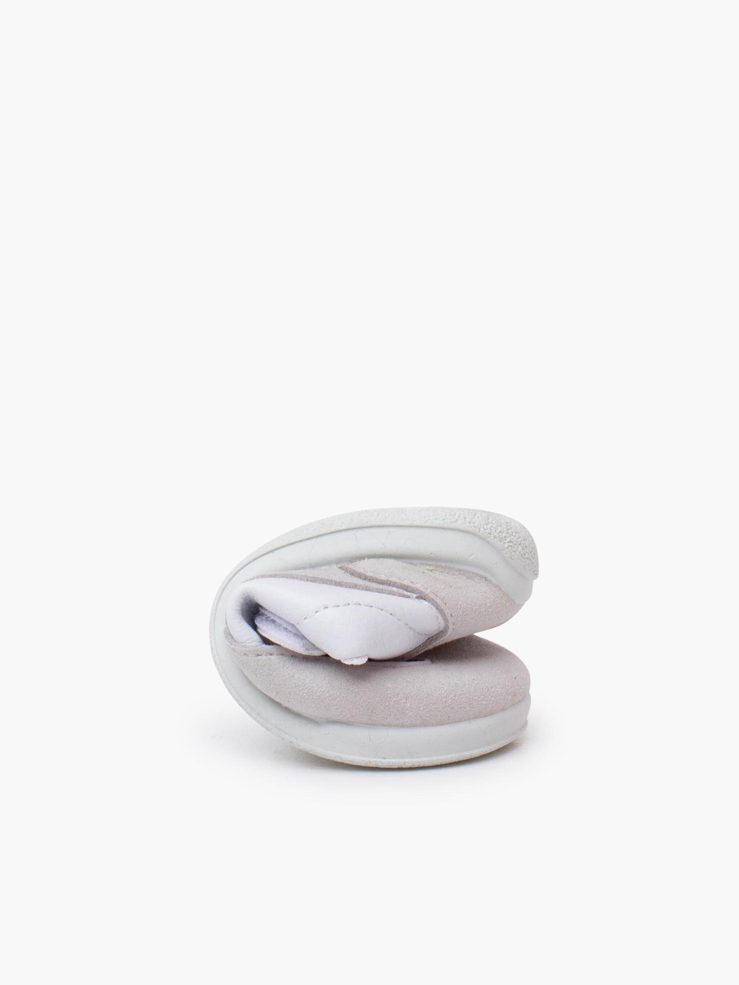 Pisamonas - Sapatilhas em branco