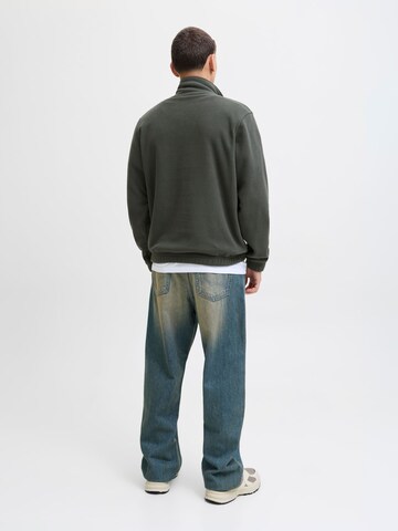 JACK & JONES Sweatshirt i grøn