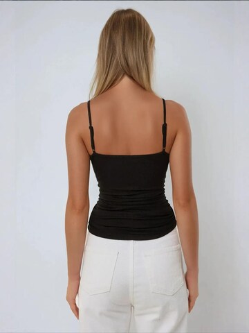 Hiccup Top in Schwarz