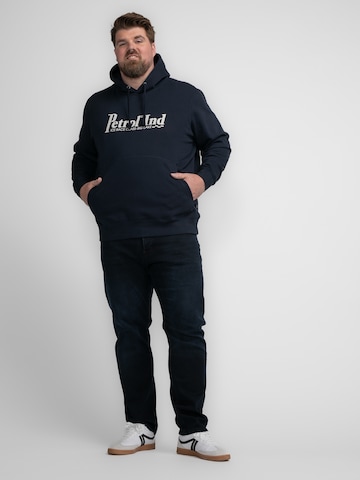 Petrol Industries Sweatshirt 'Hughes' in Blau