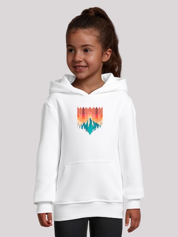 F4NT4STIC Sweatshirt 'Berg Sonnenuntergang' in Wit: voorkant