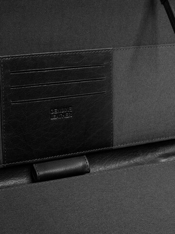 Spikes & Sparrow Document bag in Black