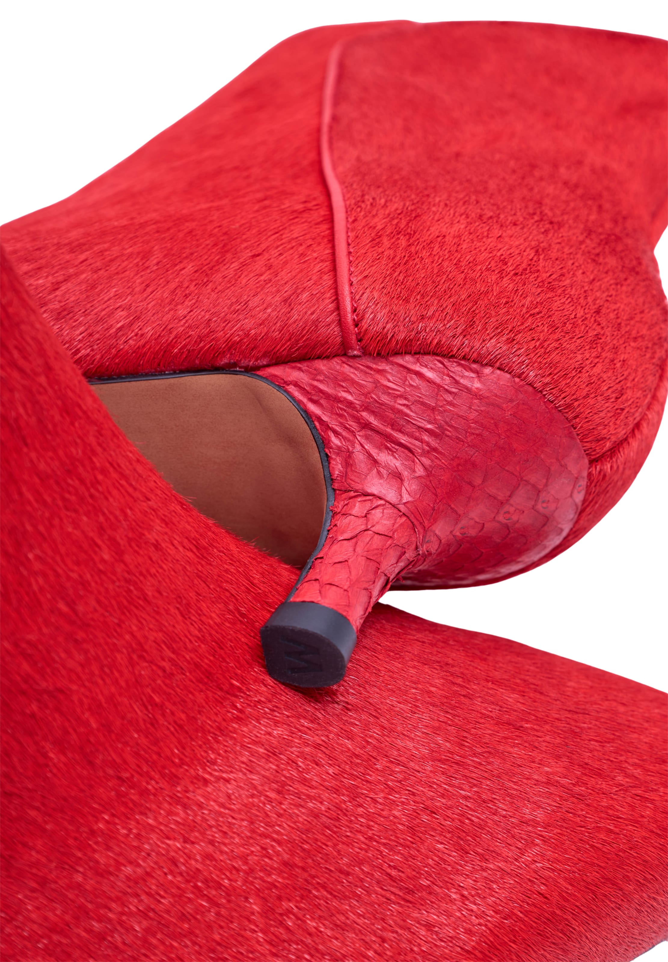 WODEN Bootie 'Saga Cowhair' in Red