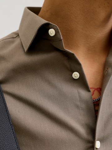 JACK & JONES Slim fit Πουκάμισο 'JPRBLAPARKER' σε καφέ