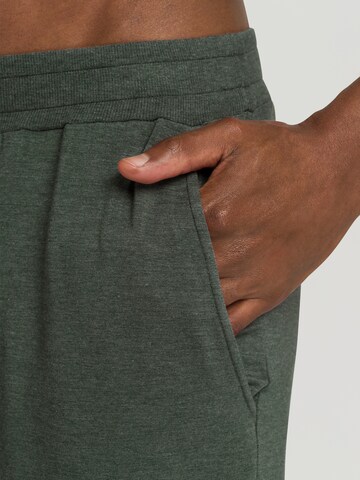 Effilé Pantalon 'Casuals' Hanro en vert