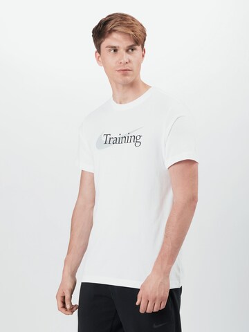 NIKE Regular fit Performance shirt in White: front