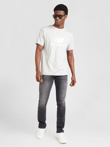 T-Shirt new balance en gris