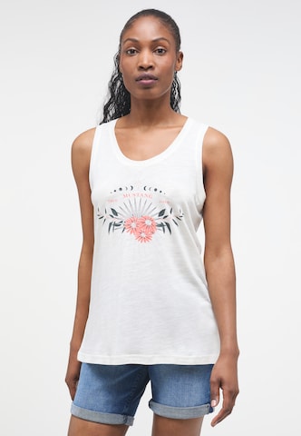 MUSTANG Top in White: front