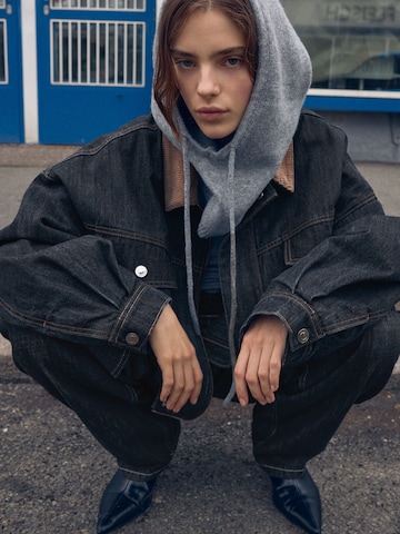 Veste mi-saison Bershka en bleu