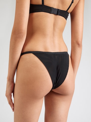 Hunkemöller Püksikud 'Chloe', värv must