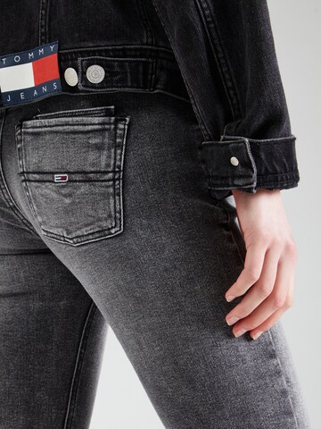 Skinny Jean 'SCARLETT LOW RISE SKINNY' Tommy Jeans en gris