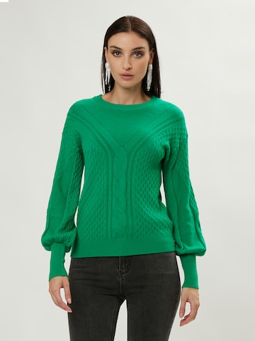Influencer Sweater in Green: front