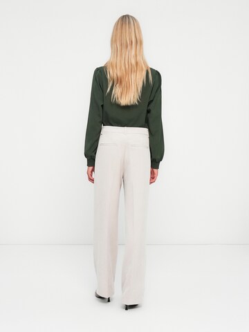 ONLY Wide leg Trousers with creases 'ONLKATEY' in Grey