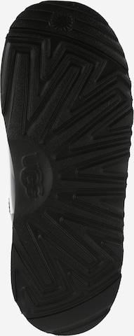UGG Μπότες για χιόνι 'Classic Clear Mini II' σε μαύρο