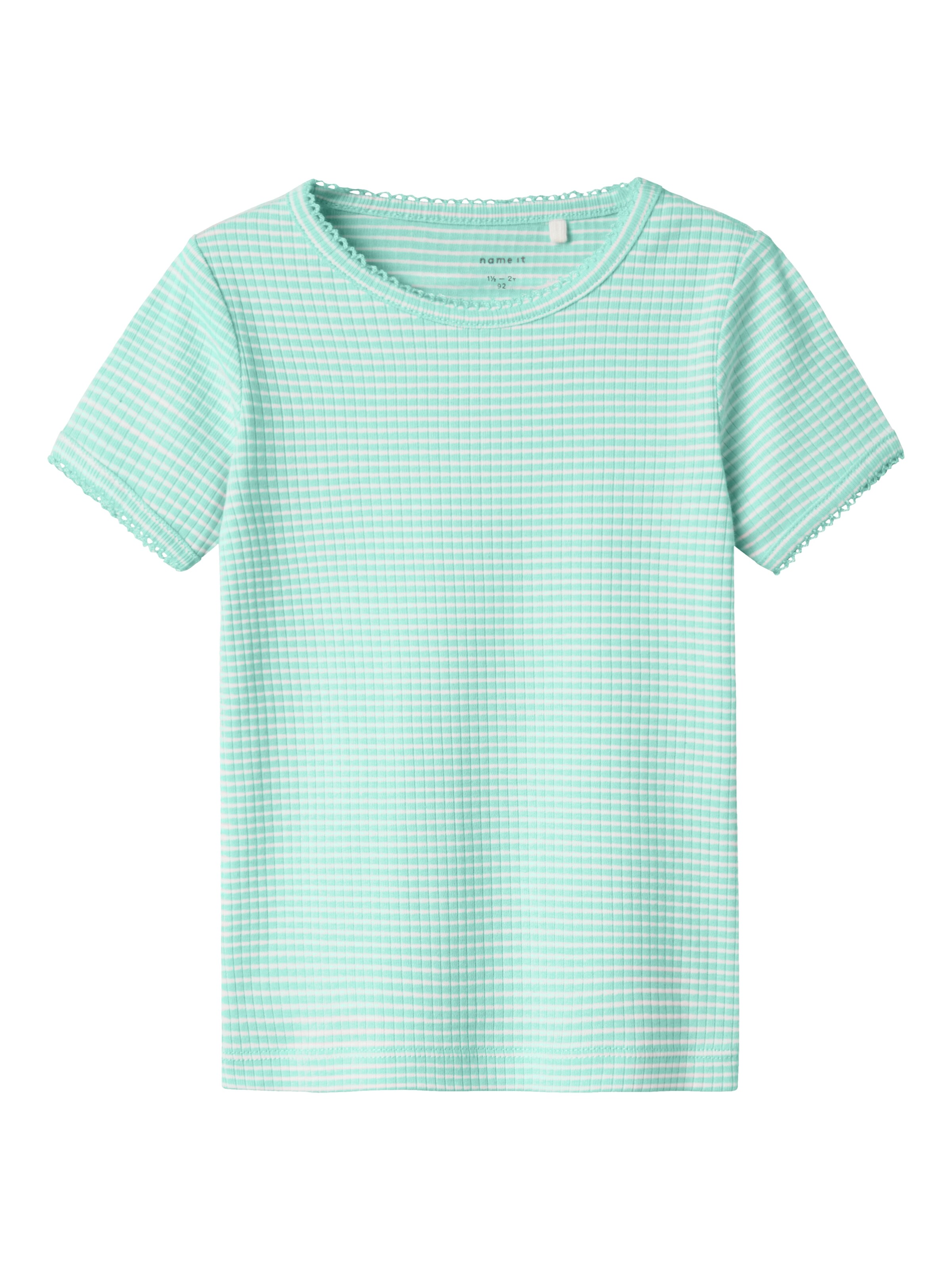 NAME IT T-shirt 'NMFFikatie' i grön: framsida