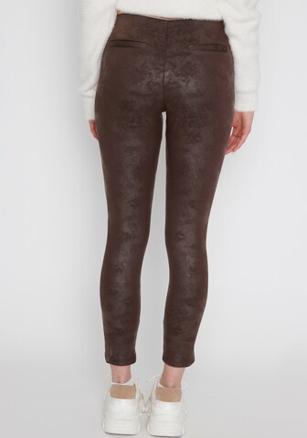 Coupe slim Pantalon Hailys en marron