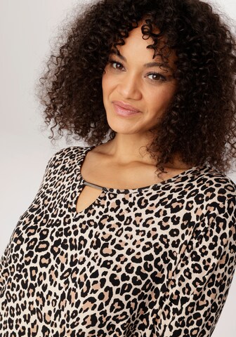 Aniston Shirt in Brown