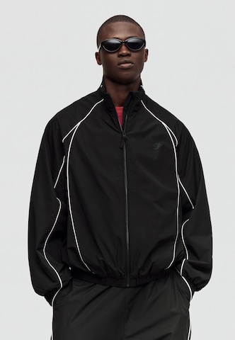 Bershka Between-season jacket in Black: front