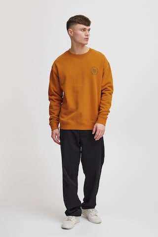 !Solid Sweatshirt Pullover in Braun