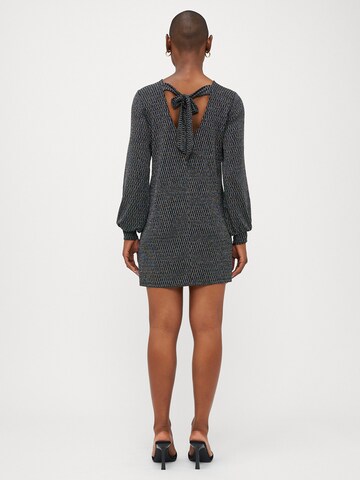 Only Petite Jurk 'ONLCAROL' in Zwart