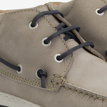 Travelin Lace-Up Shoes 'Maenporth' in Beige
