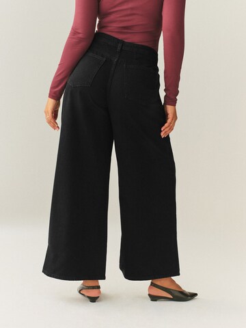 Next Wide leg Jeans in Zwart