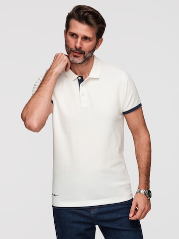 Tricou de la Ombre pe alb