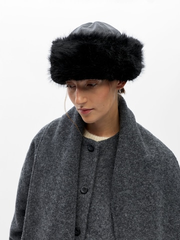Cappello di OBJECT in nero
