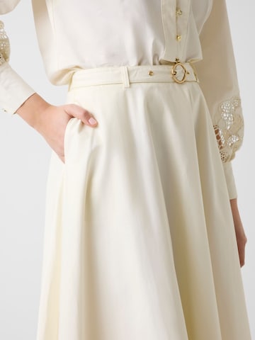 GUESS Skirt in Beige