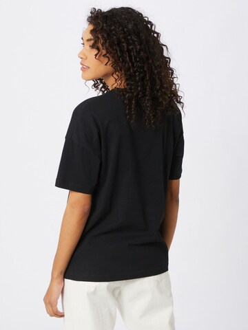 T-shirt oversize Lyle & Scott en noir